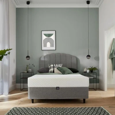 Image of Silentnight 7 Zone Memory Foam Rolled Mattress Made in the UK Medium Firm Euro King,White
