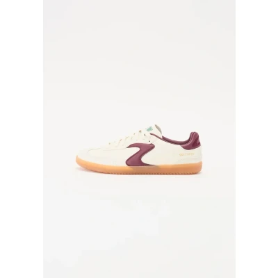 Image of Skechers Hotshot Trainers, Men&#039;s, Size: 12, Natural/burgundy Leather/synthetics