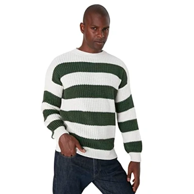 Image of Trendyol Man Oversize Basic Crew Neck Knitwear Sweater Grün