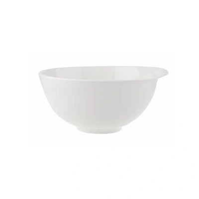 Image of Villeroy &amp; Boch Flow Round Bowl, Bowl for soups/Salads/stews, Premium Porcelain, Dishwasher and Microwave Safe, White, 25 cm