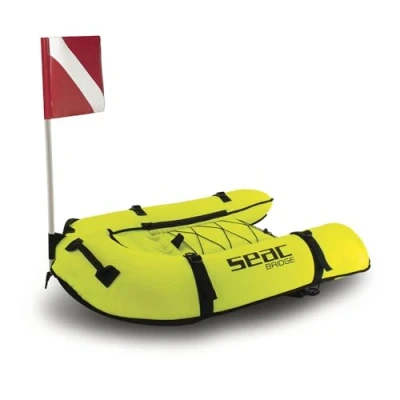 Image of SEAC Bridge, Inflatable Float for freediving and spearfishing, with shoulder straps, 37.4 x 27.5 in
