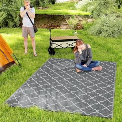 Image of Outsunny Reversible Outdoor Rug with Carry Bag, Waterproof Plastic Straw Mat for Garden, Deck, RV, Picnic, Beach, Camping, 182 x 274cm, Grey