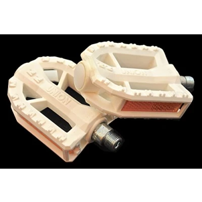 Image of WHITE UNION 9/16 RESIN ROUNDED PEDALS IDEAL FOR LADIES CYCLES &amp; 24&quot; WHEELS