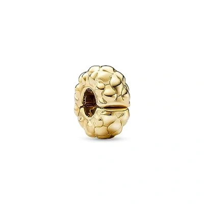 Image of Pandora Moments Studded pattern 14k gold plated clip with silicone grip