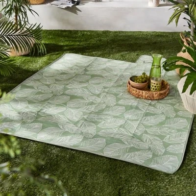 Image of Fusion Matteo Picnic Blanket, 100% soft touch Polyester, Green, 135 x 150cm