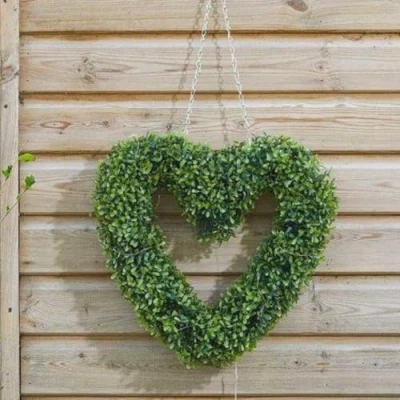 Image of HomeZone Large Artificial Heart Shape Topiary Wreath Luxury Boxwood Home Decor Grave Memorial Door Hanging for Indoor, Outdoor, Garden, Holiday, Wedding, Xmas Decoration 40cm