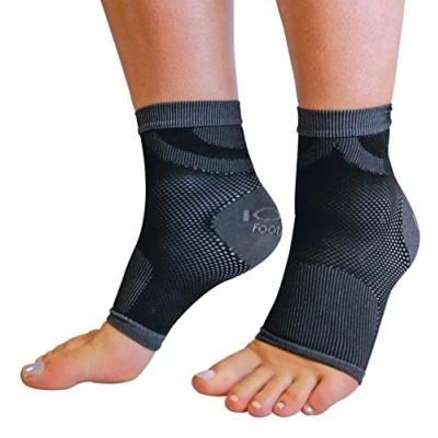 Image of IOMI Mens Ladies Pain Relief for Aching Feet Plantar Fasciitis Compression Sleeve Socks with Arch Support (S/M, Black)