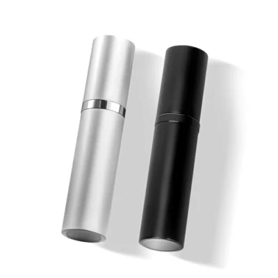 Image of VVGAOGES Perfume Atomiser,Portable Refillable Empty Spray,Mini Bottles for Travel 5ml (Black &amp; Silver)