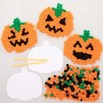 Image of Baker Ross Pumpkin Pom Art Kits Pack of 5, Halloween Craft for Kids, Kids Make Your Own Decorations (FE773)
