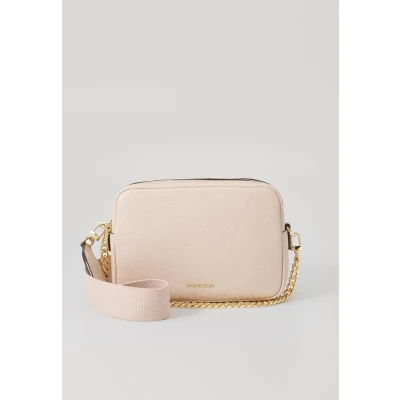 Image of Michael Kors Bryant Camera Handbag, Women&#039;s, Size: One Size, Soft pink