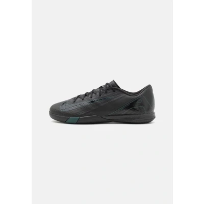 Image of Nike Performance ZOOM Vapor 16 Academy IC Indoor football boots, Men&#039;s, Size: 11, Black/deep jungle Synthetics