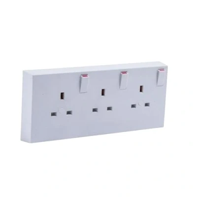 Image of Greenbrook GB223W C Double to Triple Socket Converter