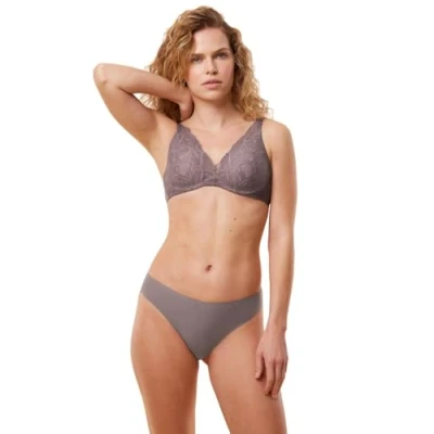 Image of Triumph Women&#039;s Body Make Up Illusion Lace Highleg Tai Underwear, Pigeon Grey, UK 14
