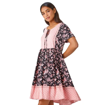 Image of Roman Floral Border Print Smock Dress for Women UK Ladies Spring Everyday Summer Holiday Round Neckline Comfy Short Sleeve Soft Knee Length Frock Vacation Gowns Black Size 10