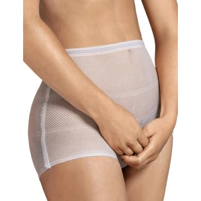 Image of Carriwell Mum to Be Hospital Panties (pack of 4) One Size fits 8 22 White