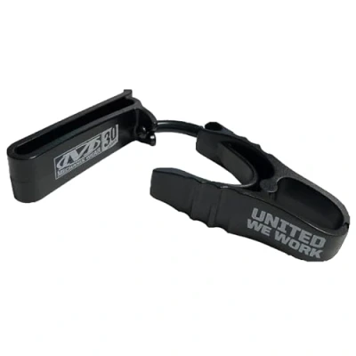 Image of Mechanix Wear: Belt Glove Clips Nonconductive Material, Detachable, Anti Snap Design for Safety, Construction, Electrical, Tactical, and Utility Work (Black)