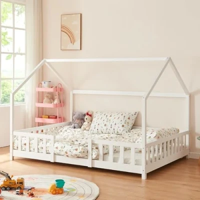 Image of [en.casa] Children&#039;s bed Sisimiut House 140 x 200 cm with fall out protection Wooden for children Floor Slatted frame Pine wood White matt