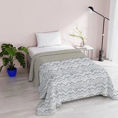 Image of Italian Bed Linen “ Fantasy Summer Quilt, Jakarta, Single