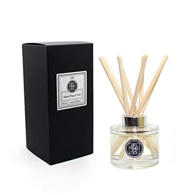 Image of LUXX Creations Large Fragrance Reed Diffuser 150ml (Velvet Peony &amp; Oud/Natural Reeds) Rose, Peony, Clove, Amber, Vanilla, Oud