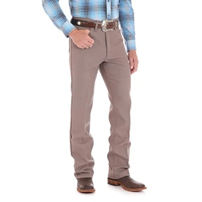 Image of Wrangler Men&#039;s Wrancher Dress Jean, Birch, 32W / 31L