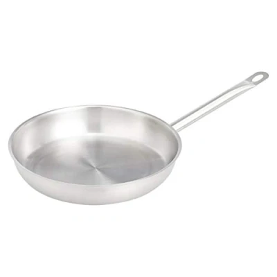 Image of Amazon Basics 28 cm Stainless Steel Aluminium Clad Frying Pan, Silver(Previously AmazonCommercial brand)