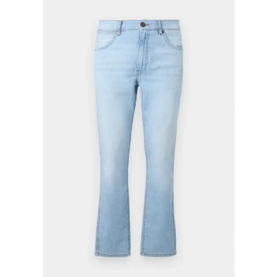 Image of Wrangler Men&#039;s Larston Jeans, SPUR Stitched, 32 W/32 L