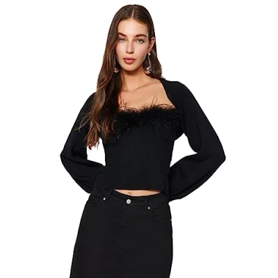 Image of Trendyol FeMan Slim fit Basic Sweetheart Knitwear Cardigan,Black,S