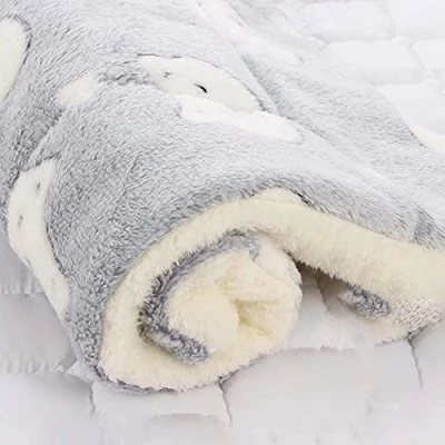 Image of SENGHUI Cozy Calming Cat Blanket, Bed Self Heating Pet Pad, Ultra Soft and Warm Dog Mat Flannel Blankets for Indoor Cats, in A Variety of Sizes to Fit Most Pets (I, XXL)