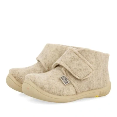 Image of Gioseppo Scipio Unisex Slippers for kids, Size: 5.5K, Beige Polyester