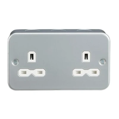 Image of KnightsBridge Metal Clad 13A 2G Unswitched Socket