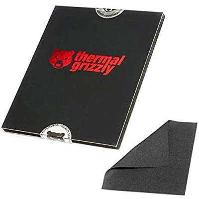Image of thermal Grizzly Carbonaut pad (32 x 32 0.2 mm).