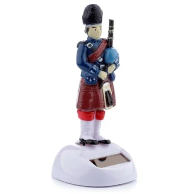 Image of Puckator Scottish Piper Solar Pal Home Office Table Desk Dashboard Car Decor Decoration Gift Ideas Gifts For Teenage Old Boy Girl Dad Mums Powered KIds Toys Toy Figure Figures