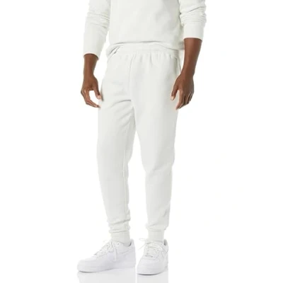 Image of Amazon Essentials Men&#039;s Fleece Joggers, Light Grey, S