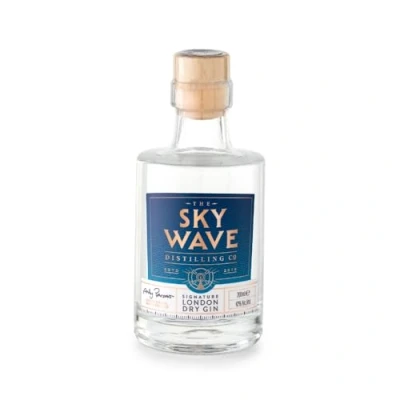Image of Sky Wave Gin Premium Small Batch London Dry The World&#039;s Best Contemporary WGA Hand Crafted Micro Craft Distilled In Oxfordshire 42% ABV Ideal As a Gift 200ml