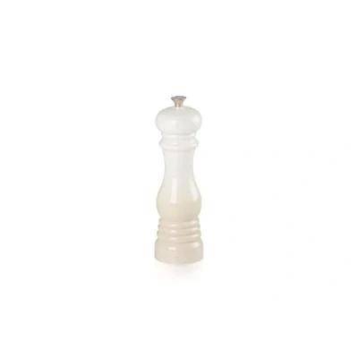 Image of Le Creuset Salt Mill Meringue 21 cm