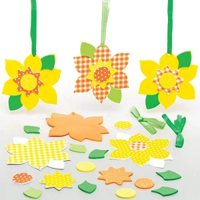 Image of Baker Ross Daffodil Mix &amp; Match Decorations Pack of 8, Easter Crafts for Kids (AT584)