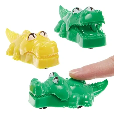 Image of Baker Ross FX669 Crocodile Pull Back Racers Pack of 6, Racing Toys for Kids Party Bags