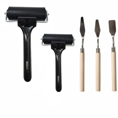 Image of Accfore 2 Pack Soft Rubber Brayer with 3 Spatula,Rubber Glue Roller for Printmaking Ink Paint Block Stamping Gluing Wallpaper and Arts &amp; Crafts,2.4 inch 4 inch,Black