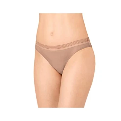 Image of Triumph Women&#039;s Infinite Sensation Tai, SMOOTH SKIN