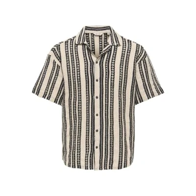 Image of ONLY &amp; SONS Men&#039;s Onsdani Crochet Ss Shirt, Cloud Dancer, L