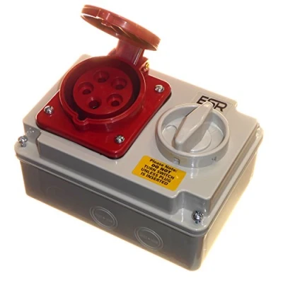 Image of 16 Amp 415V 5 Pin Interlock Socket Switched 3P+N+E 3 Phase Red