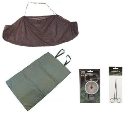 Image of Carp/Coarse Fishing Tackle Unhooking Mat Weighing Sling Forceps And 50lb Scales