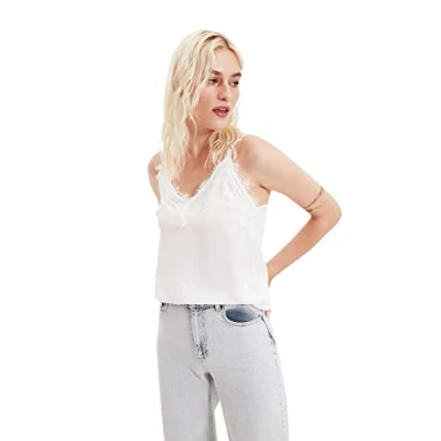Image of Trendyol FeMan Regular fit Basic Crew Neck Woven Blouse Ecru