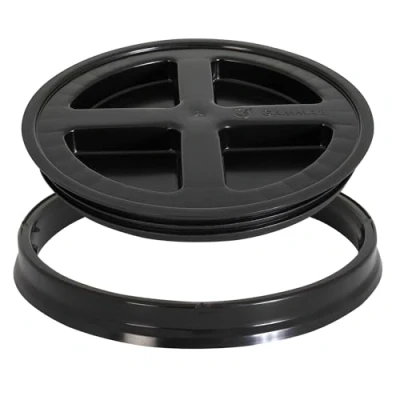 Image of Gamma2 Gamma Seal Lid Pet Food Storage Container Lids Fits 3.5, 5, 6, &amp; 7 Gallon Buckets, Black