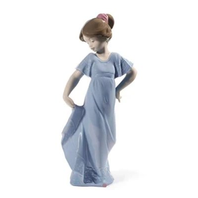 Image of NAO Porcelain Figure &#039;How Pretty!&#039; in Gloss and Pastel Tones, Special Edition Decorative Girl Figure.