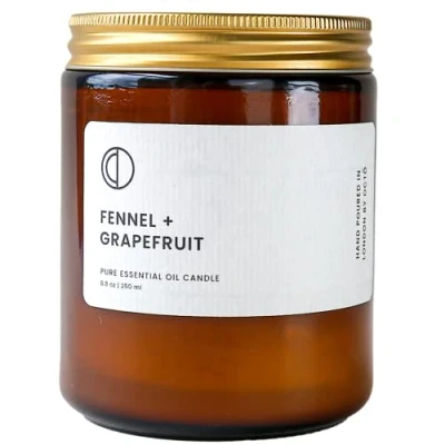 Image of OCTŌ Fennel + Grapefruit Scented Candle. Made with Essential Oils and Soy Wax. 250ml