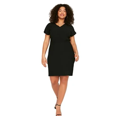 Image of Trendyol Women Plus Size Midi Shift Regular fit Knitted Dress Black