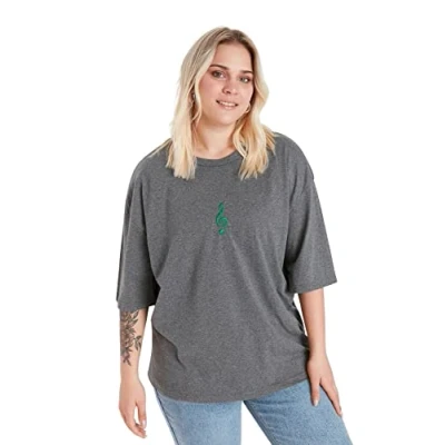 Image of Trendyol FeMan Plus Size Regular fit Basic Crew Neck Knit T Shirt