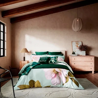 Image of Ted Baker Gardenia Floral Duvet Cover Set King Size Mint