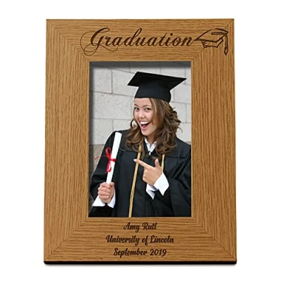 Image of ukgiftstoreonline Personalised Graduation Wooden Photo Frame Gift (4 x 6 Inch)
